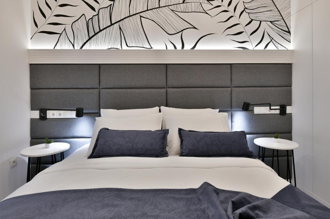 Luxury Galla Apartments In The City Center Сараево Екстериор снимка