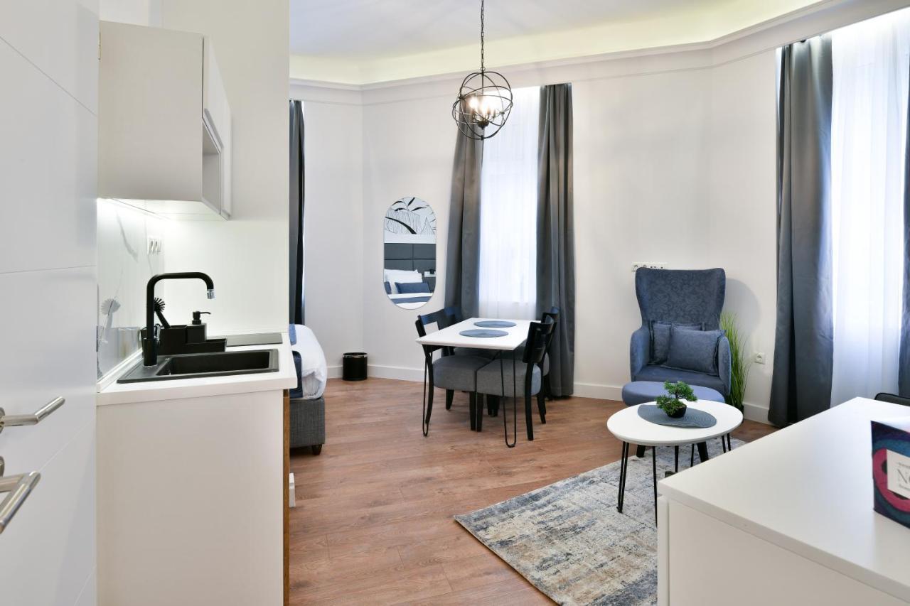 Luxury Galla Apartments In The City Center Сараево Екстериор снимка