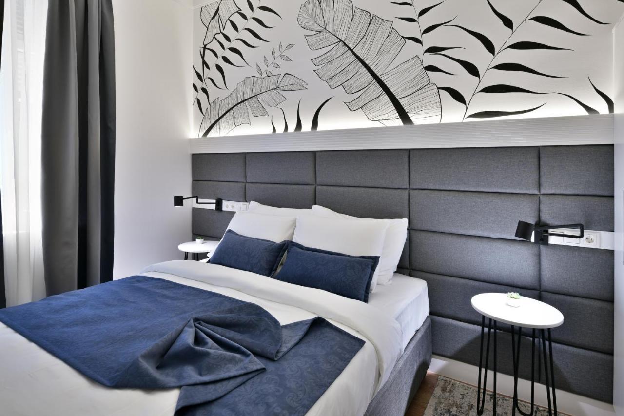 Luxury Galla Apartments In The City Center Сараево Екстериор снимка